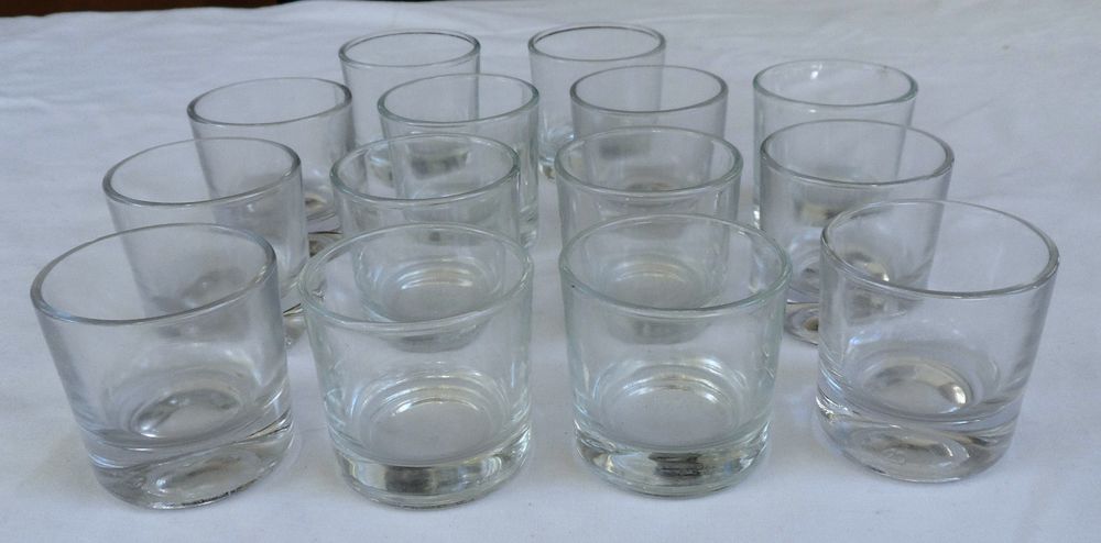 1 service de 14 verres &agrave; liqueur neuf Cuisine