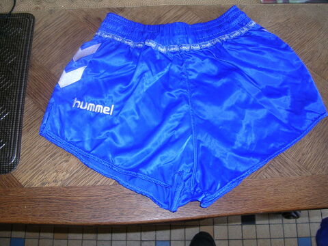 SHORT NYLON  HUMMEL  1985 ORIGINAL 38 La Membrolle-sur-Choisille (37)