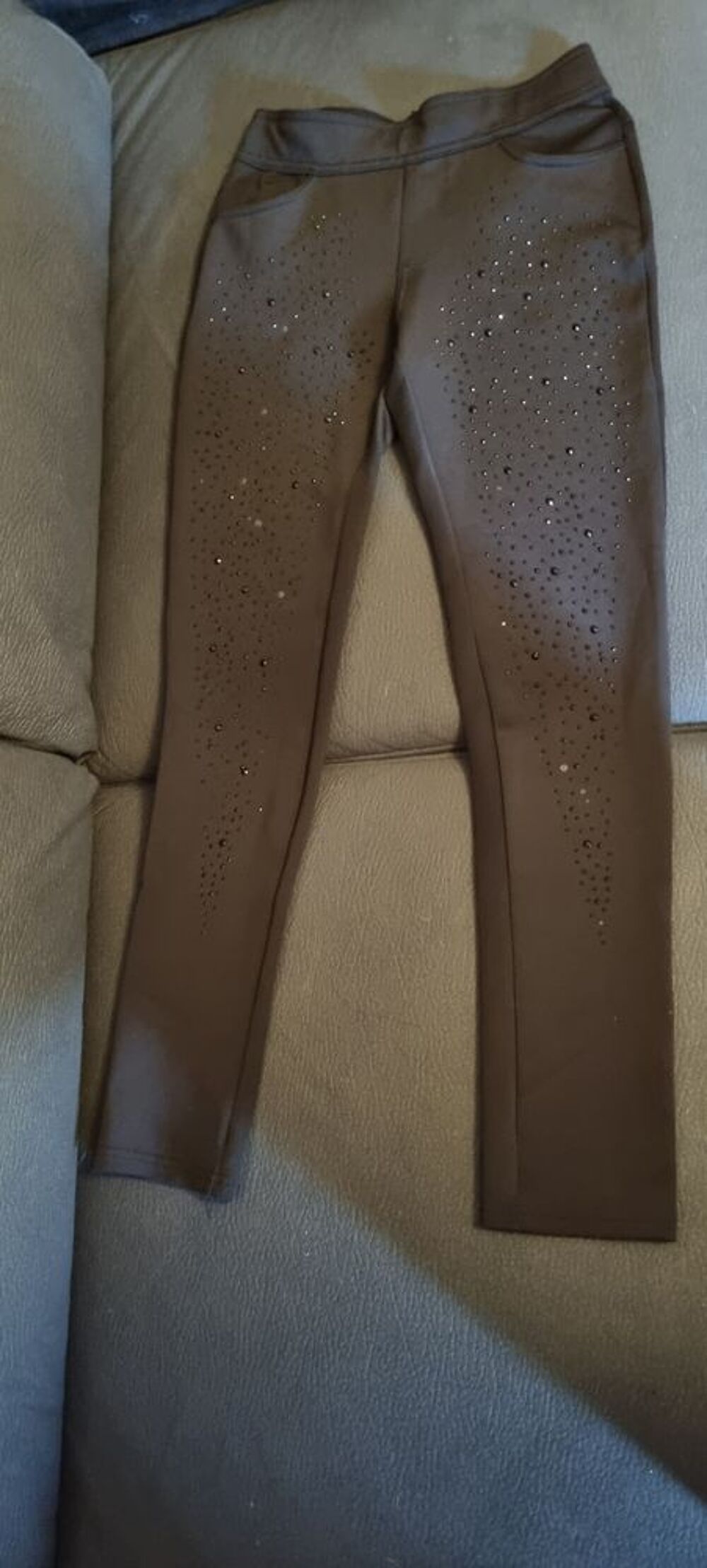 Pantalon strass - T. 34 Vêtements