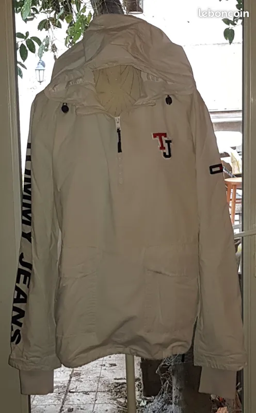 Coupe vent TOMMY Jeans
Vêtements