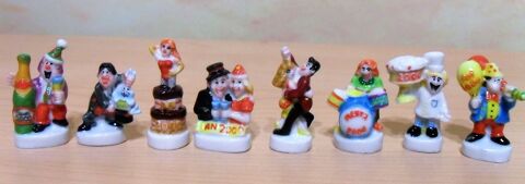 Lot de 8 F�ves en C�ramique Tenue de soir�e 10 Villejuif (94)