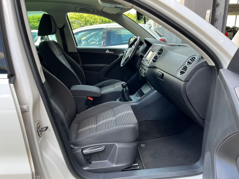 Tiguan 2.0 TDI 140 FAP BlueMotion Technology Sportline 2011 occasion 42700 Firminy