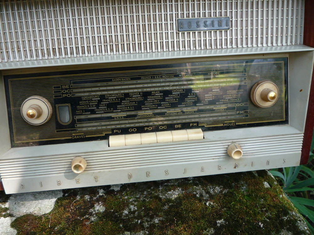 Poste radio RIBET DESJARDINS ROSSINI (G) 