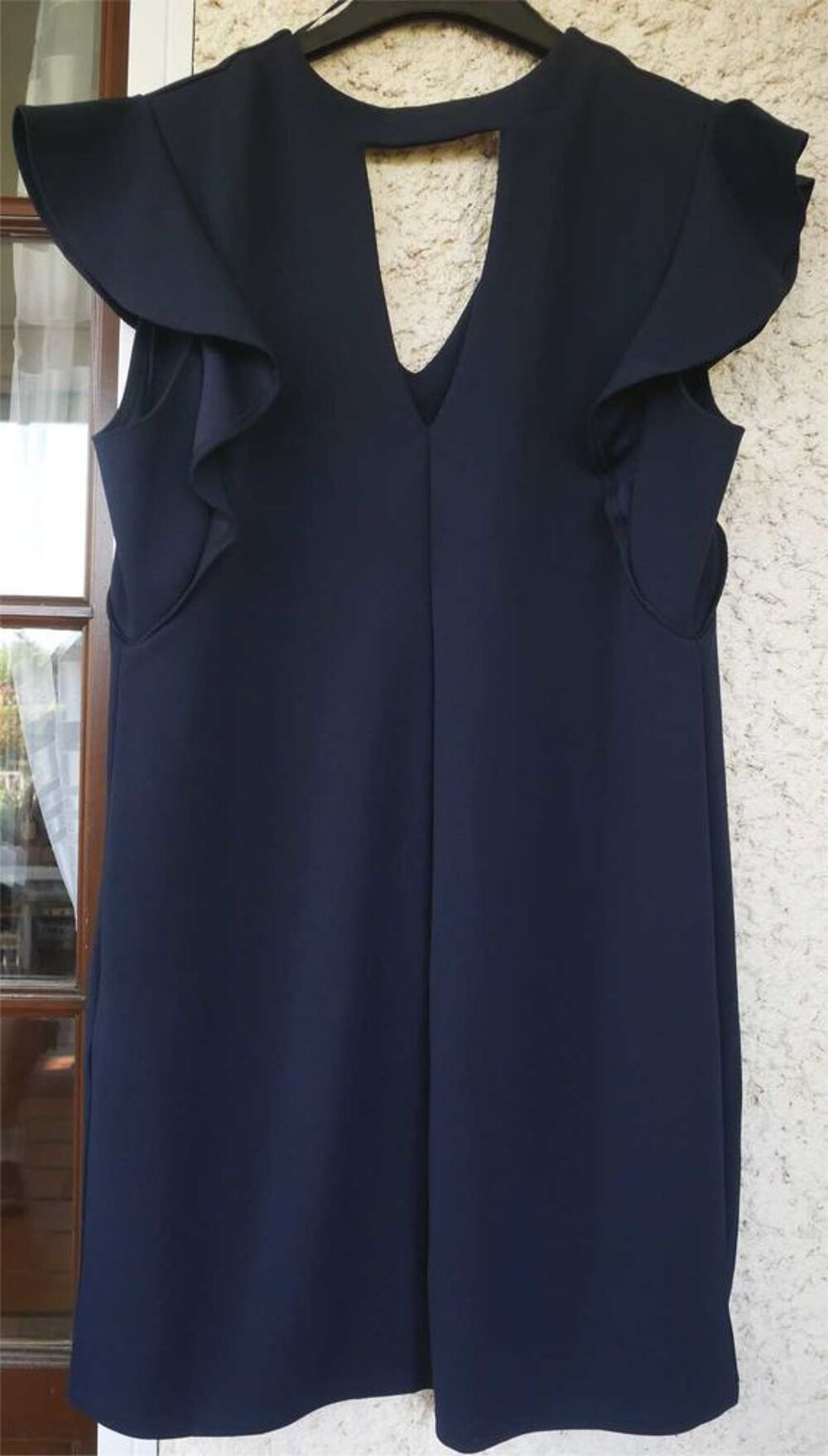 robe bleue marine fonc&eacute; Vêtements
