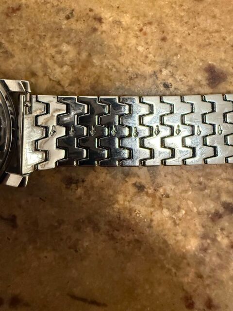 Bracelet de Montre en acier inoxydable type grain de riz en 20mm à  boucle déployante Mandelieu-la-Napoule (06)