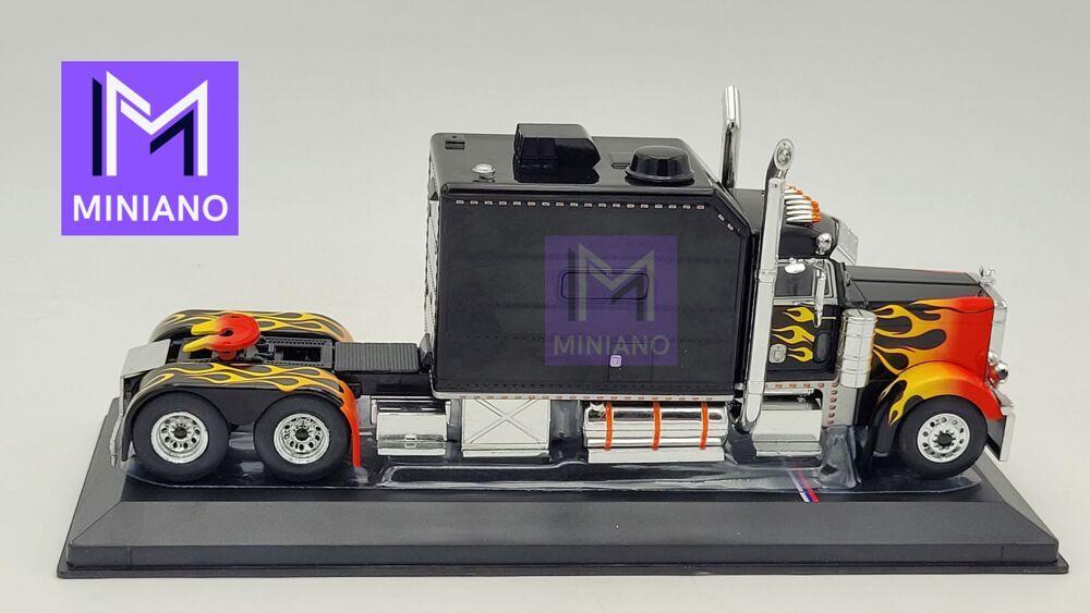 CAMION PETERBILT 379 CUSTOM 2002 NOIR AVEC FLAMMES IXO 1/43 