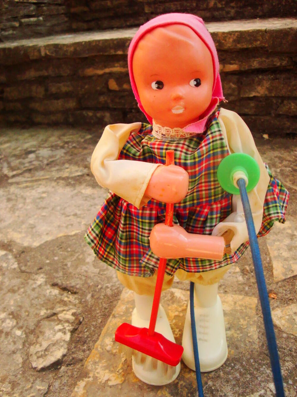 Poup&eacute;e anim&eacute;e manuellement Jeux / jouets
