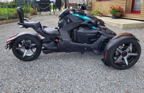 Moto CAN AM 2022 occasion Savigny-en-Sancerre 18240