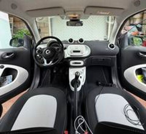 ForTwo Fortwo Coup&eacute; 1.0 71 ch S&S Passion 2015 occasion 91230 Montgeron