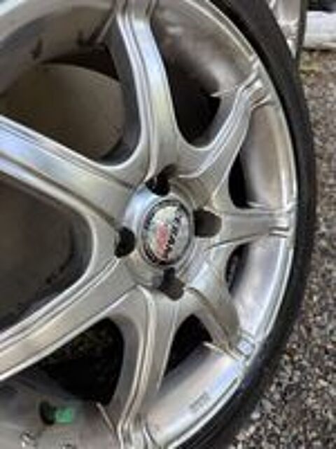 Pneu voiture - roue  occasion 38000 Grenoble
