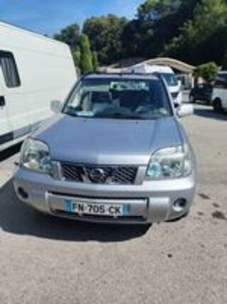 X-Trail 2.2 dCi El&eacute;gance 2004 occasion 06640 Saint-Jeannet