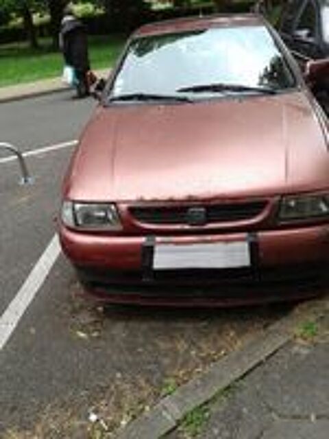 Cordoba 1.6i Aventura 1997 occasion 77400 Thorigny-sur-Marne