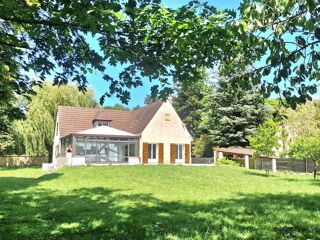  Maison à vendre 8 pièces 221 m²