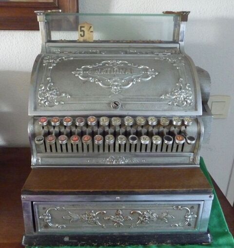 Caisse de comptoir  National  de 1914 650 Le Thor (84)