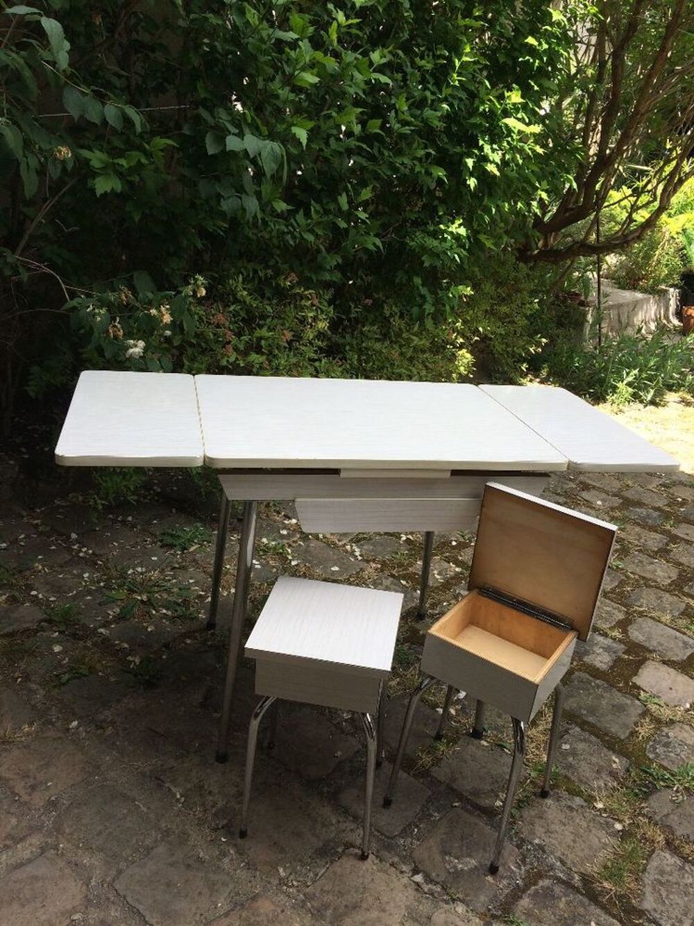 Table en formica vintage Meubles