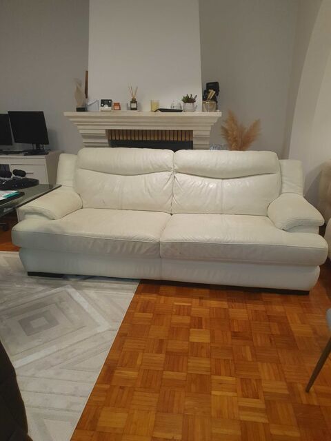 canap� 3 places 130 Fosses (95)