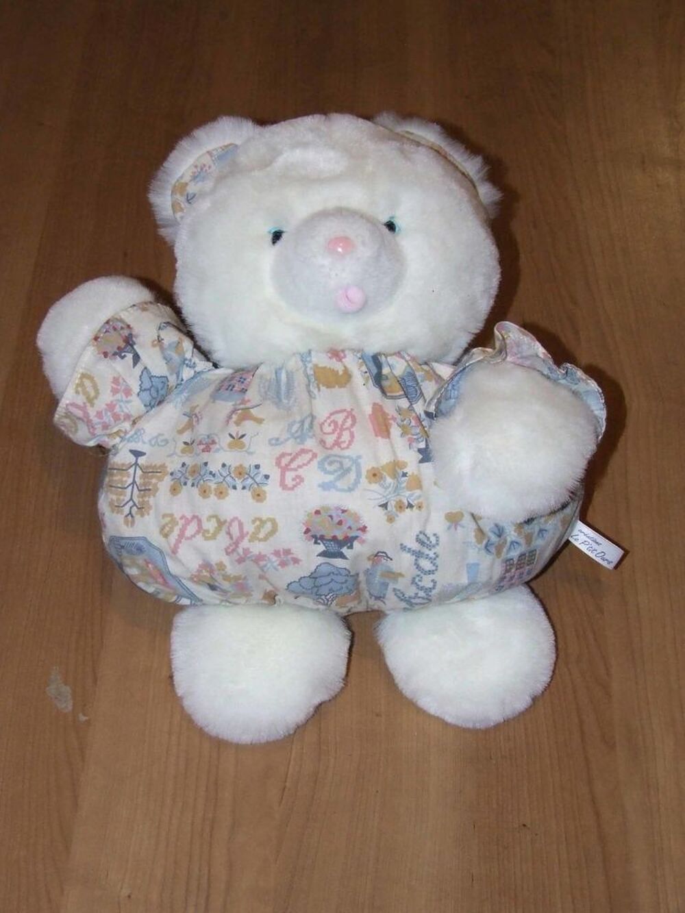 Peluche range pyjama, Cr&eacute;ations le p'tit ours, Norme CE, TBE Jeux / jouets