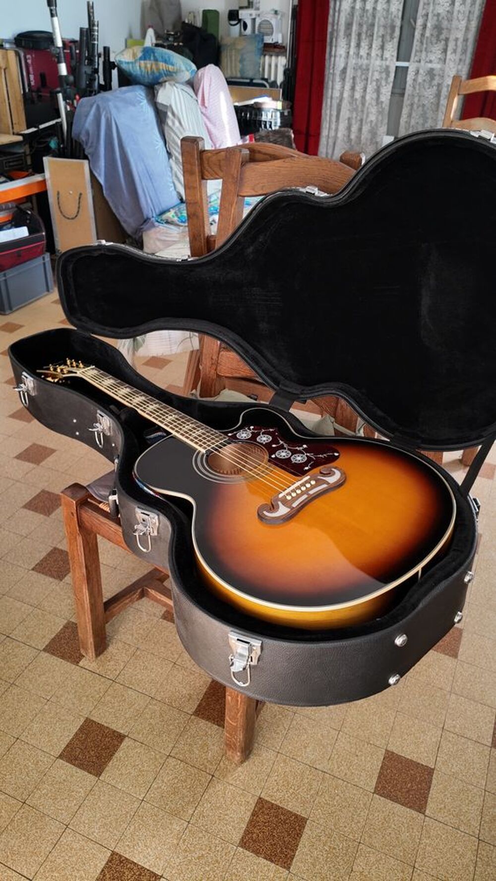 Guitare &eacute;lectro acoustique Epiphone EJ-200 SCE/VS Instruments de musique