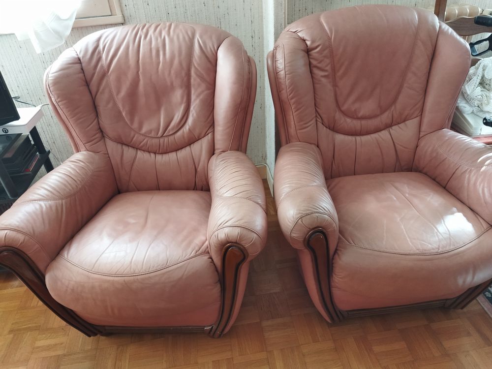 SALON EN CUIR Meubles