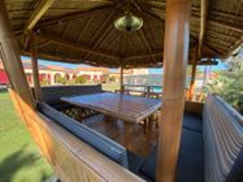Paillote Bambou LAGUNA BAR Jardin