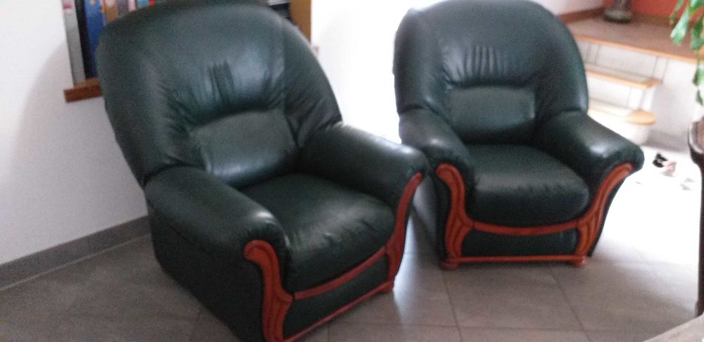 deux fauteuils Meubles