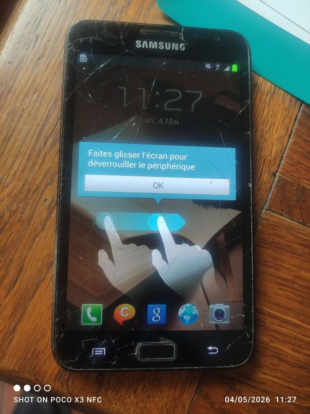 Samsung Galaxy note GT N7000 Téléphones et tablettes