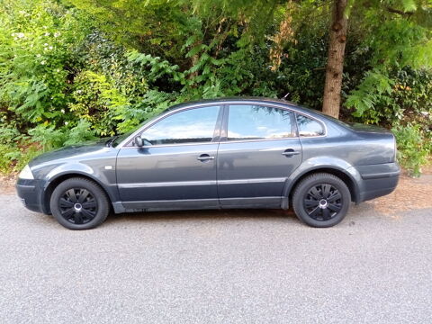 Annonce voiture Volkswagen Passat 2590 