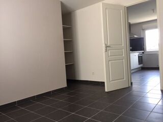  Appartement  louer 3 pices 66 m