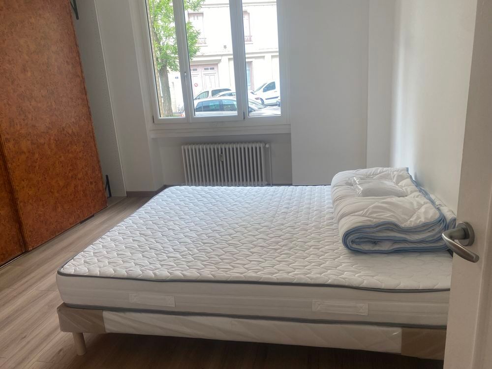 Location Appartement appartement meublé à  louer Saint-etienne