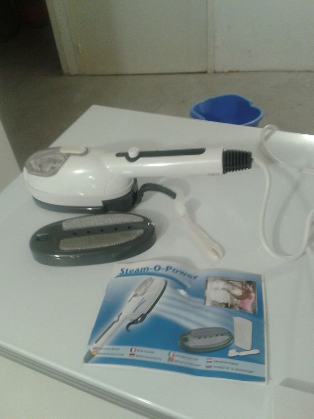 NETTOYEUR ET DEPLISSEUR A VAPEUR Electroménager