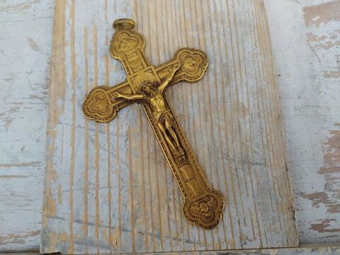 Ancien Croix Crucifix Christ J�sus Bronze Dor� Religieux 40 Loches (37)