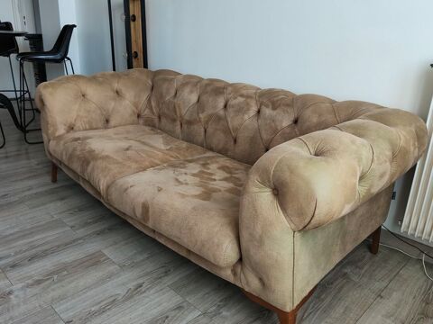 Canap Chesterfield 3 places Beige (crote de cuir)   repose pieds 500 gly (91)