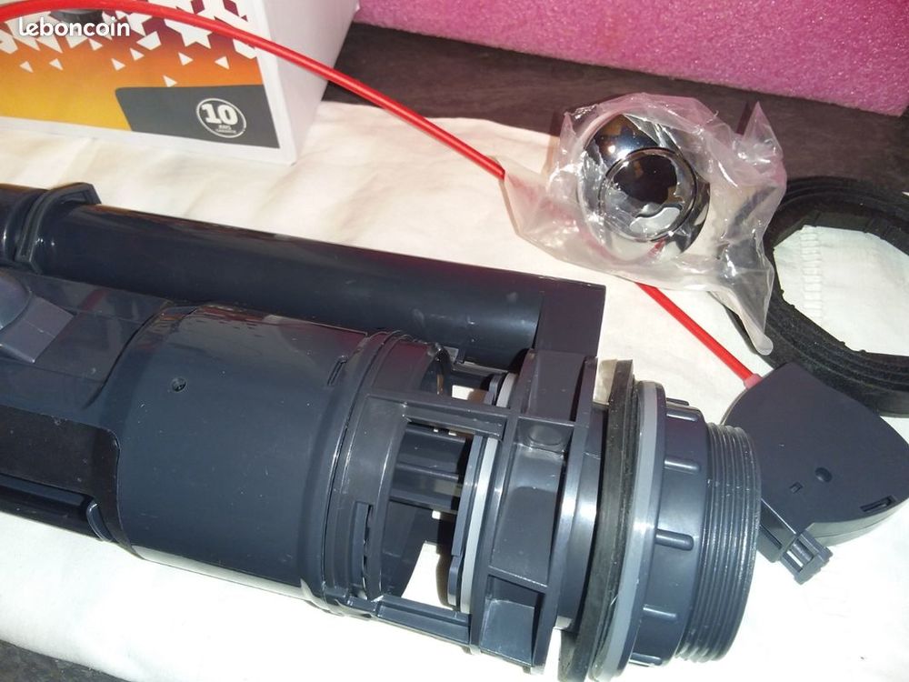 MECANISME WC DOUBLE CHASSE 3/6L A CABLE Seul bien lire l'ann Bricolage