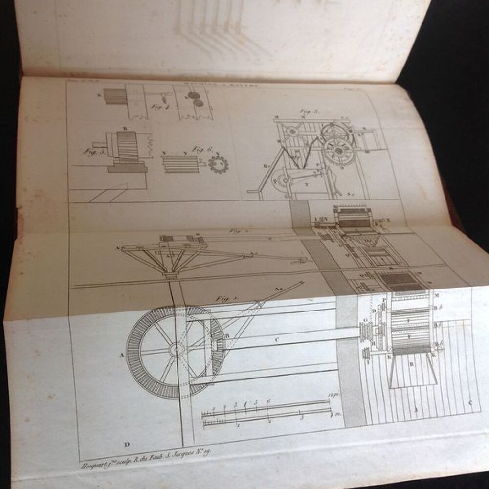 Livre "Dictionnaire d'agriculture" datant de 1827 