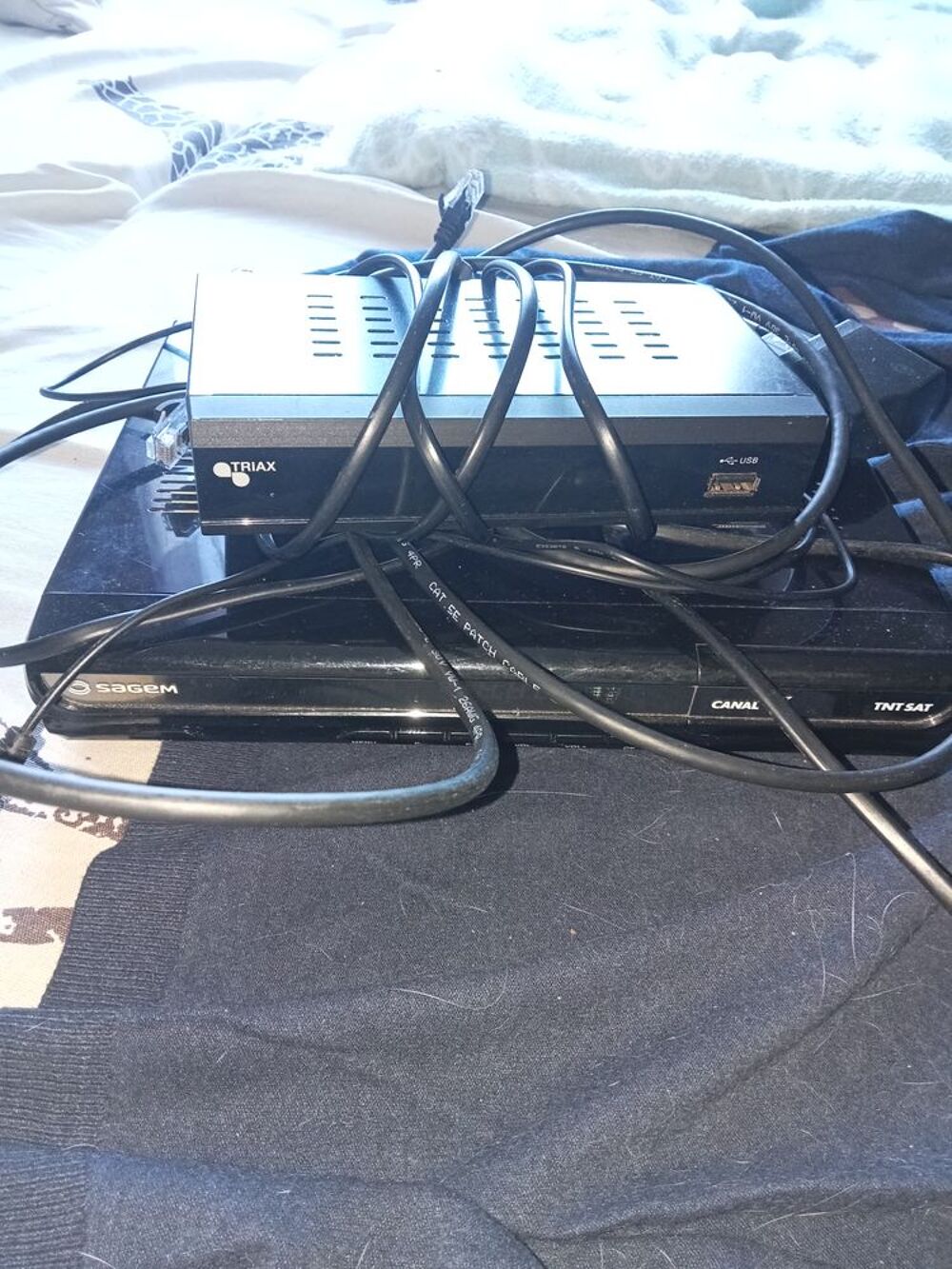 2 d&eacute;codeurs tnt Matériel informatique