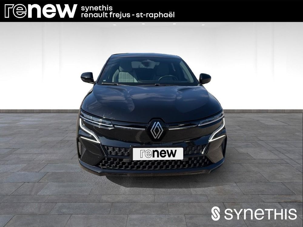 M&eacute;gane Megane E-Tech EV40 130ch standard charge Techno 2023 occasion 83600 Fr&eacute;jus