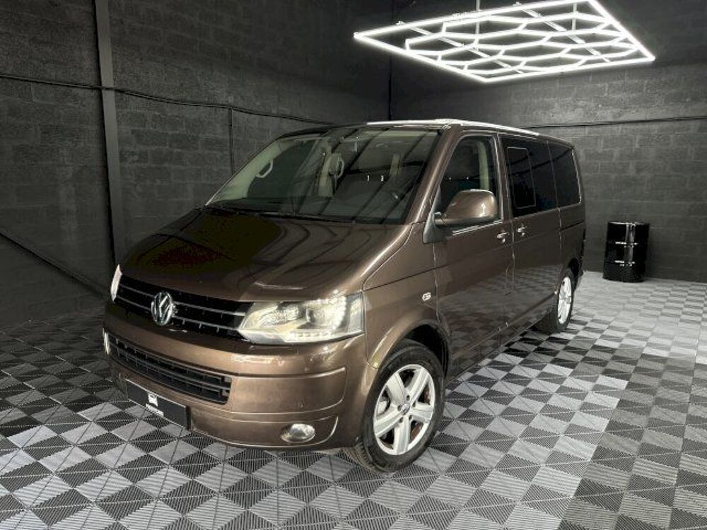 MULTIVAN T5 2.0 180ch DSG7 Confortline 2014 occasion 33520 Bruges