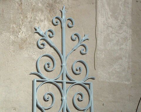 Fer forg� 1 Belleroche (42)