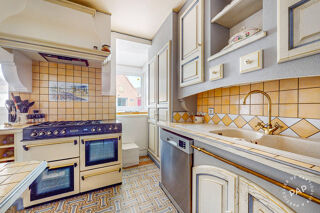  Maison � vendre 11 pi�ces 234 m�