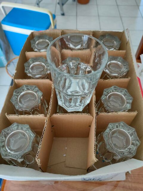 LOT DE 12 VERRES 35 CL 5 Lys-lez-Lannoy (59)