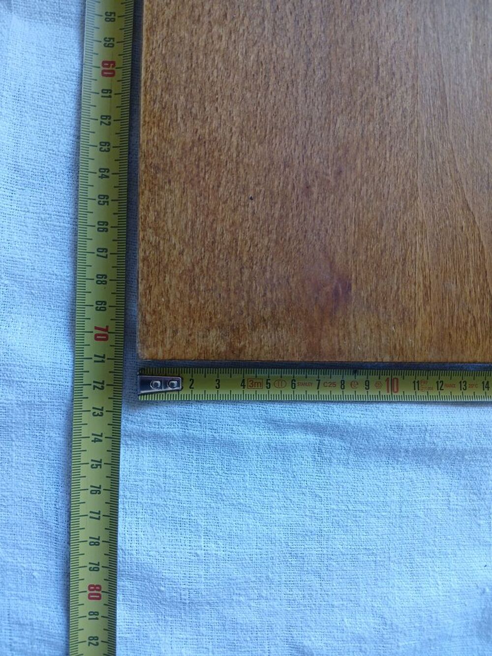 PLATEAU TELE ORIENTABLE Meubles