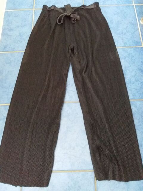 pantalons soires ou ETE  noir avec ruban  lastic  la  taille 42  dame 20 Balma (31)