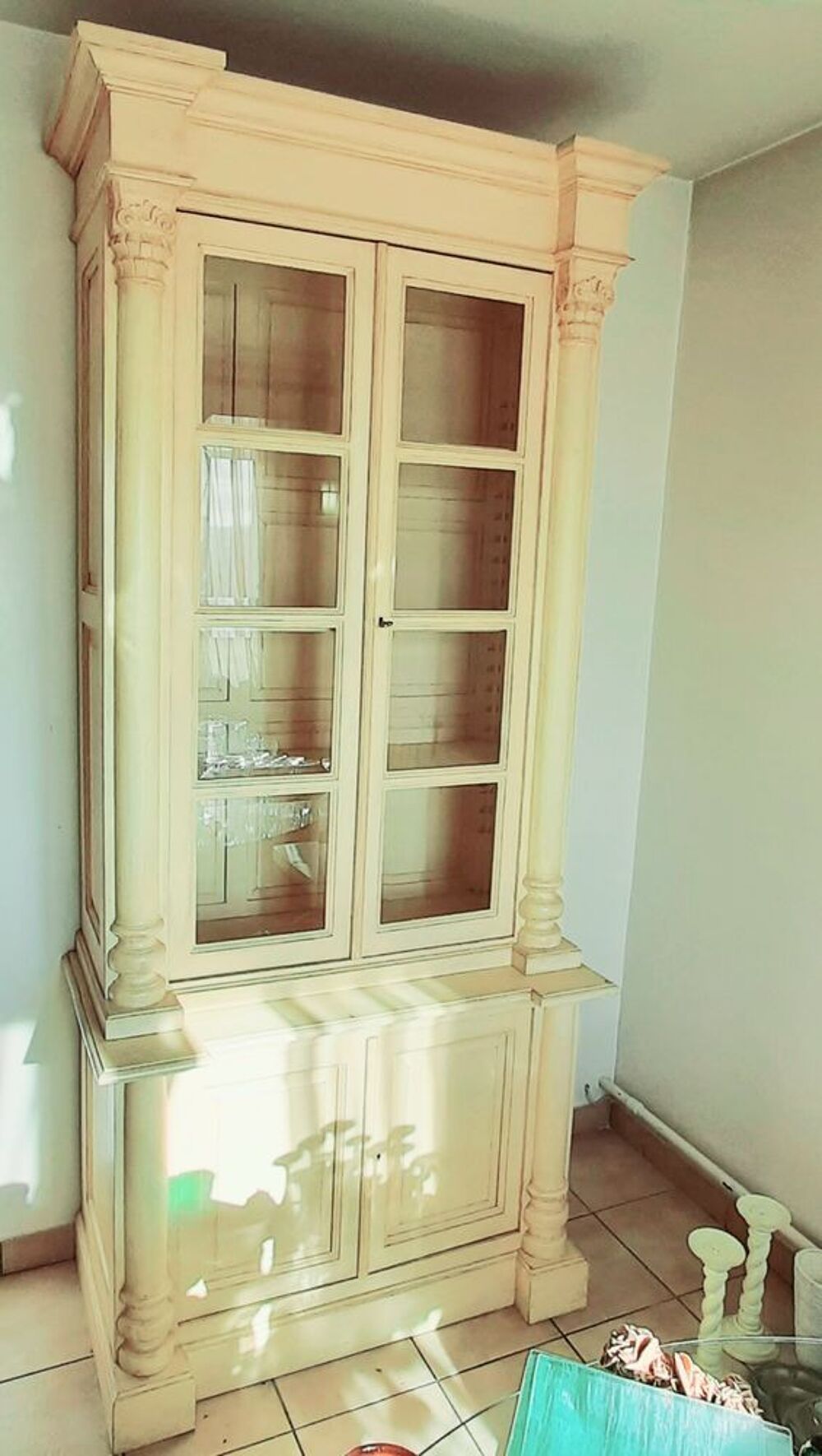 Vide appartement &agrave; St Priest Meubles