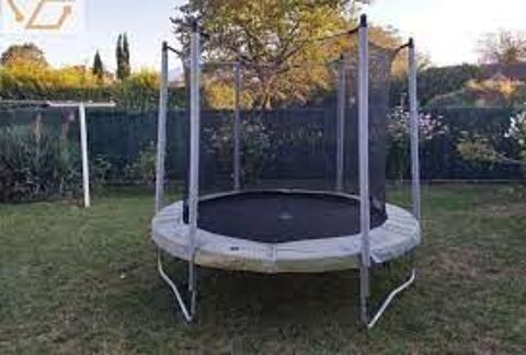trampoline 100 Verneuil-sur-Avre (27)