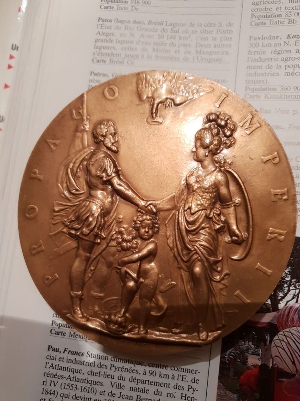 m&eacute;dailles de bronze 