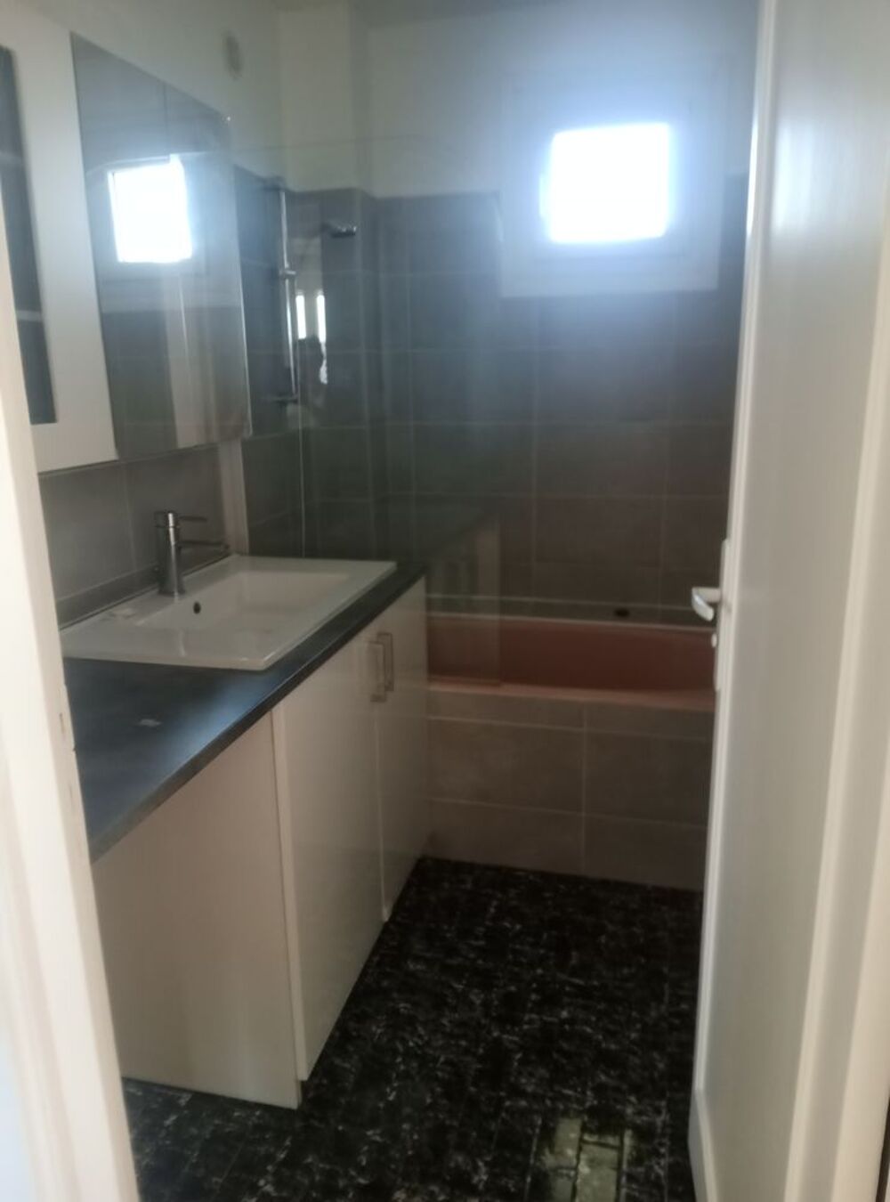 Location Appartement F3 proche métro Cuire Caluire-et-cuire