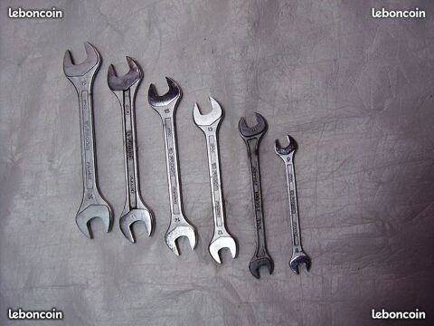 Lot de 7 cl�s plates FACOM s�rie 44 28 Grenoble (38)