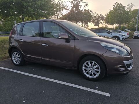 Renault scenic iii dCi 110 FAP eco2 Privil&egrave;ge