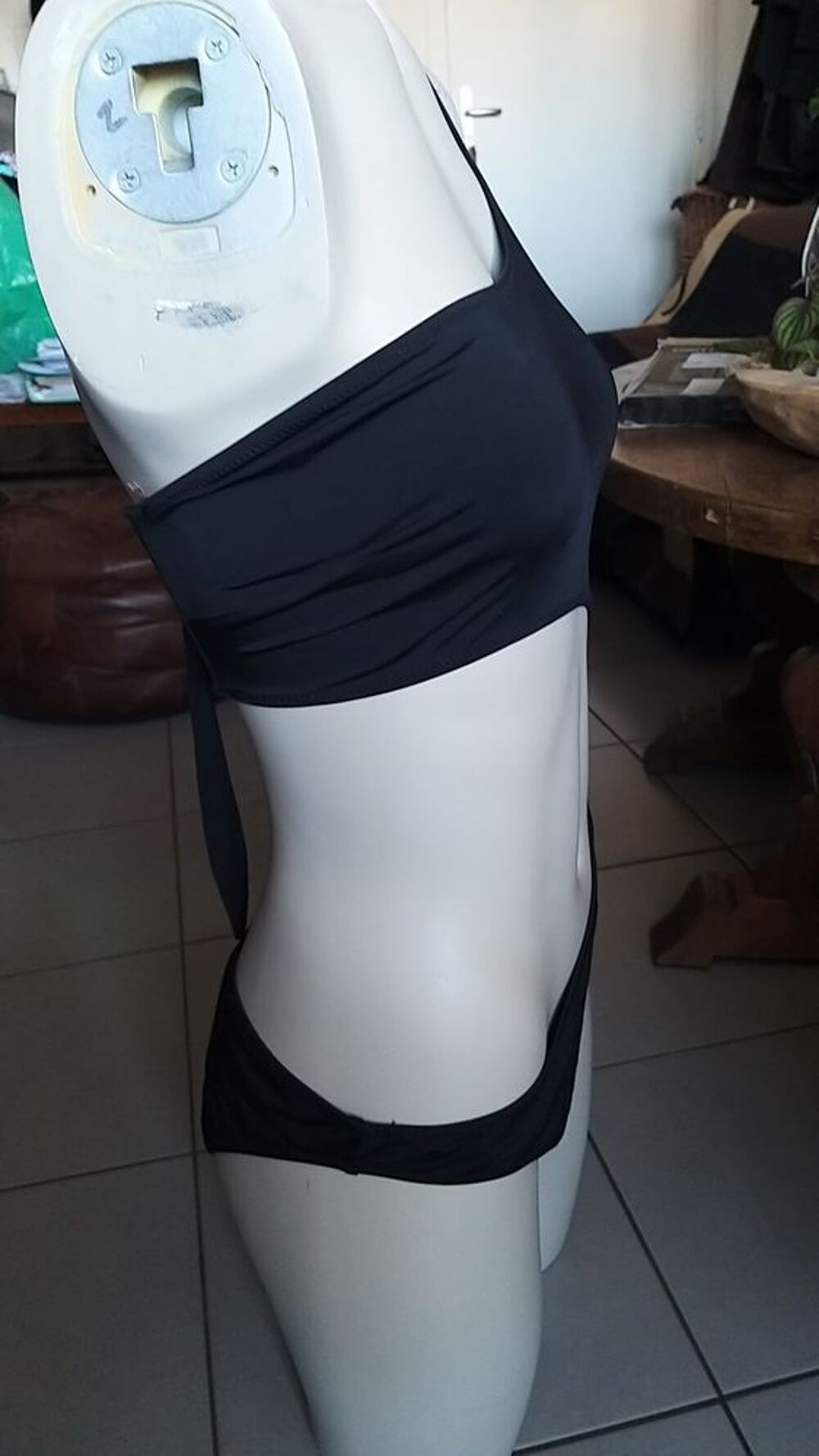 maillot classe ,sexy neuve noir Vêtements