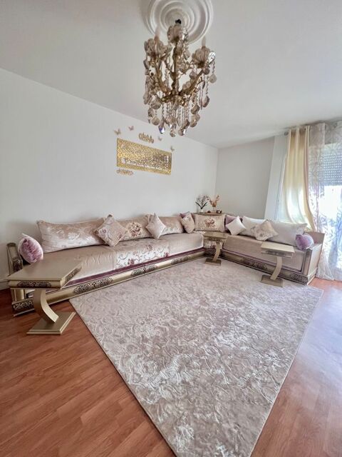 salon marocain 980 Pantin (93)